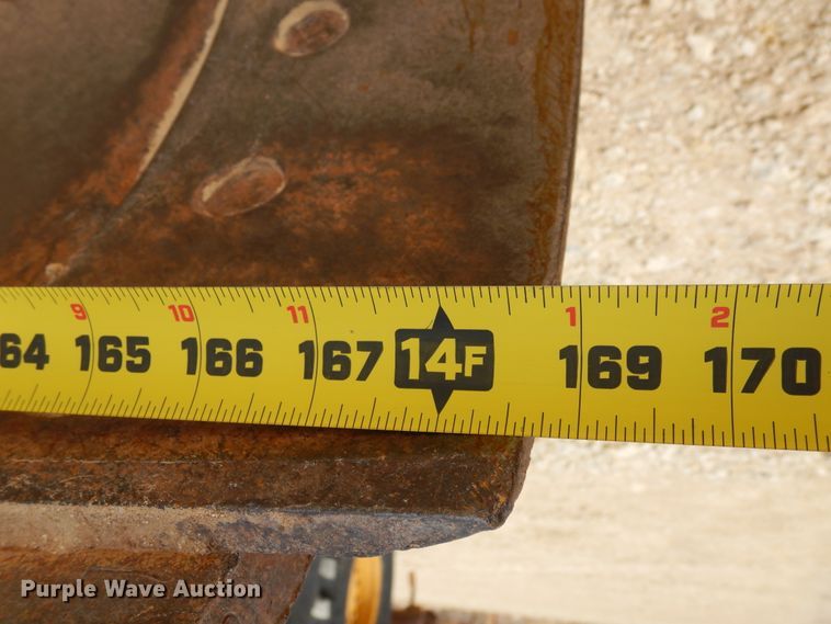 image for item DK0244 2002 Caterpillar 140H  motor grader