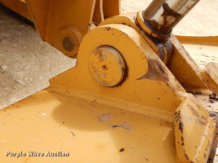 image for item DK0244 2002 Caterpillar 140H  motor grader