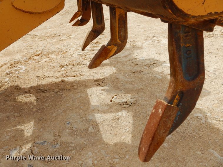 image for item DK0244 2002 Caterpillar 140H  motor grader