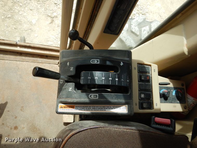 image for item DK0244 2002 Caterpillar 140H  motor grader