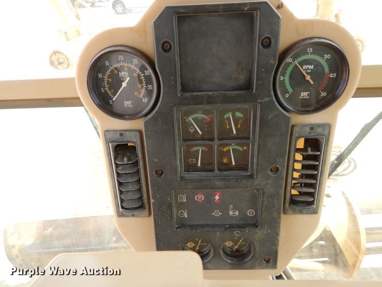 image for item DK0244 2002 Caterpillar 140H  motor grader