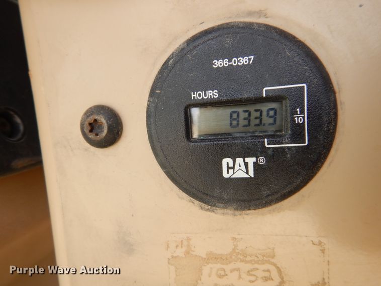 image for item DK0244 2002 Caterpillar 140H  motor grader