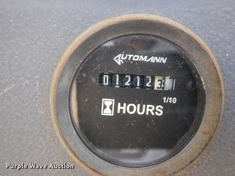 image for item DK0245 2004 Gehl DL-10H telehandler