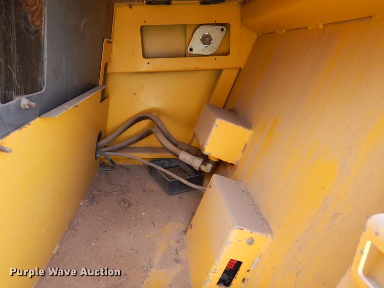 image for item DK0245 2004 Gehl DL-10H telehandler