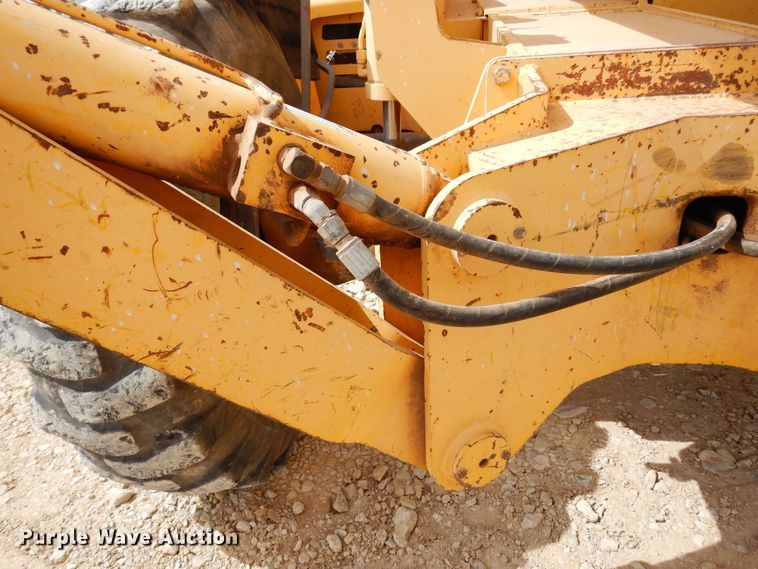 image for item DK0245 2004 Gehl DL-10H telehandler