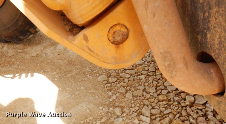 image for item DK0245 2004 Gehl DL-10H telehandler