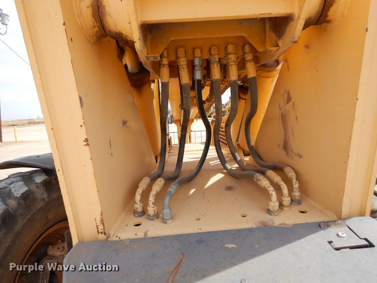 image for item DK0245 2004 Gehl DL-10H telehandler