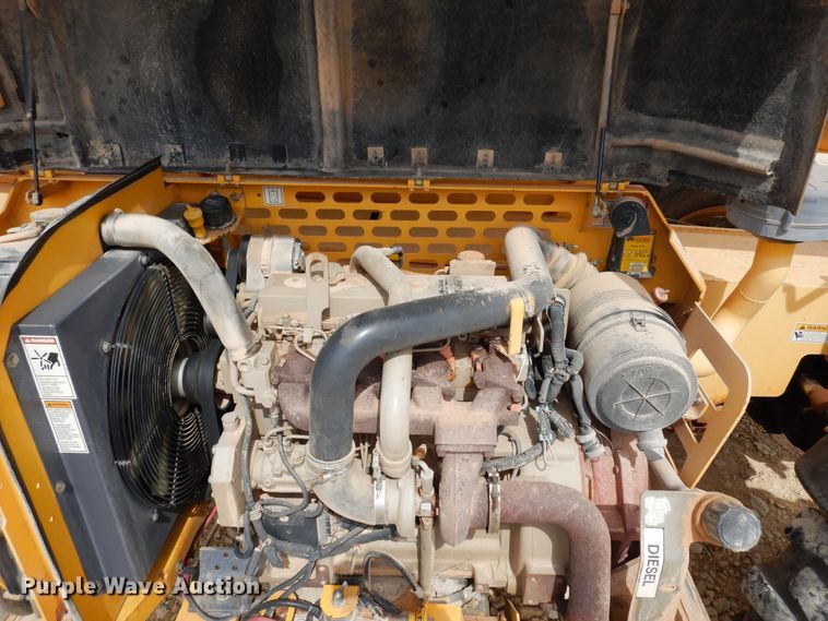 image for item DK0245 2004 Gehl DL-10H telehandler