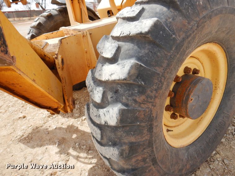 image for item DK0245 2004 Gehl DL-10H telehandler