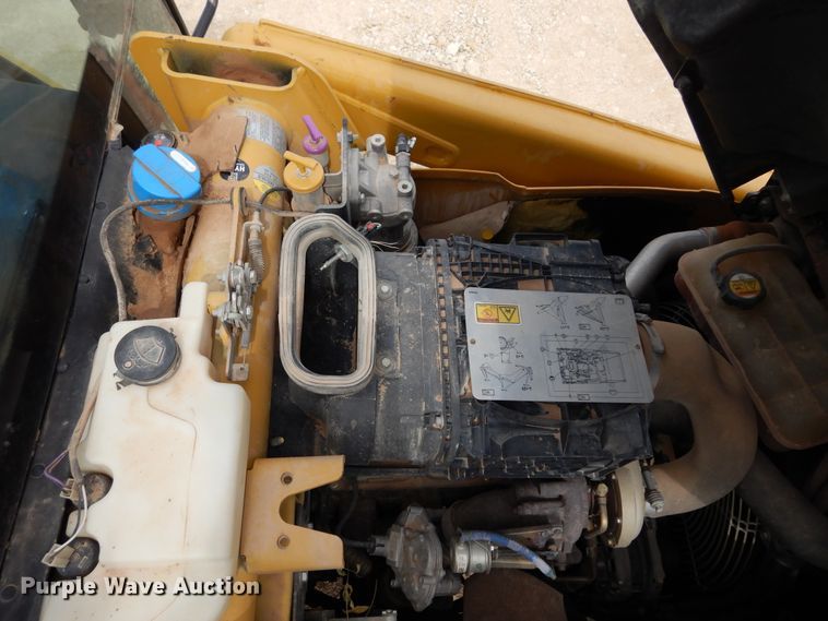 image for item DK0246 2013 Caterpillar 420F  backhoe