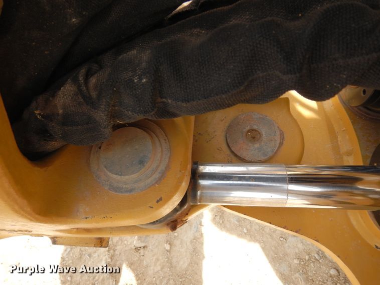 image for item DK0246 2013 Caterpillar 420F  backhoe