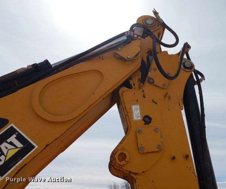 image for item DK0246 2013 Caterpillar 420F  backhoe