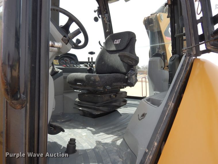 image for item DK0246 2013 Caterpillar 420F  backhoe