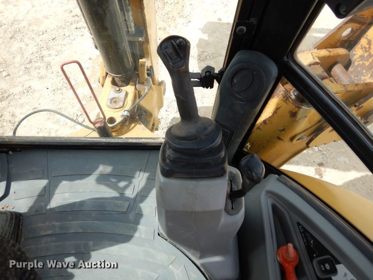 image for item DK0246 2013 Caterpillar 420F  backhoe