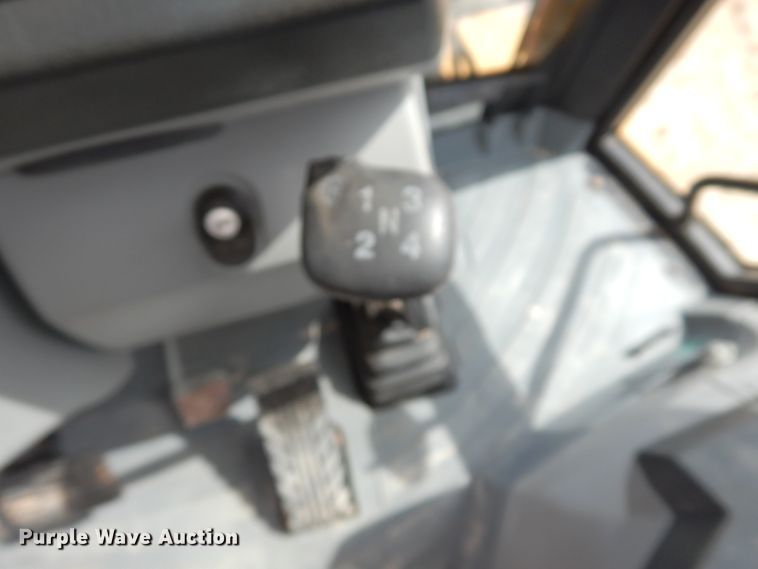 image for item DK0246 2013 Caterpillar 420F  backhoe