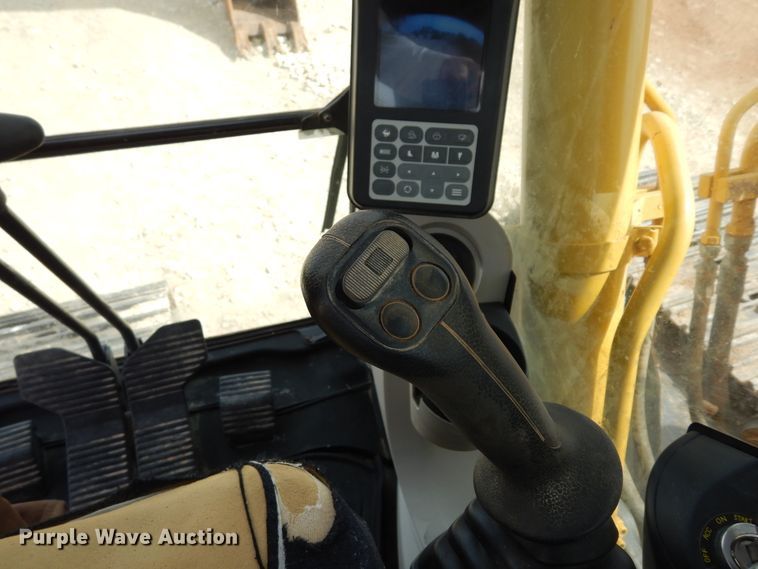 image for item DK0248 2015 Kobelco SK210LC-9  excavator