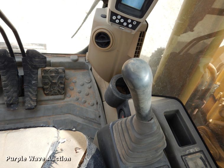 image for item DK0249 Caterpillar 320C  excavator