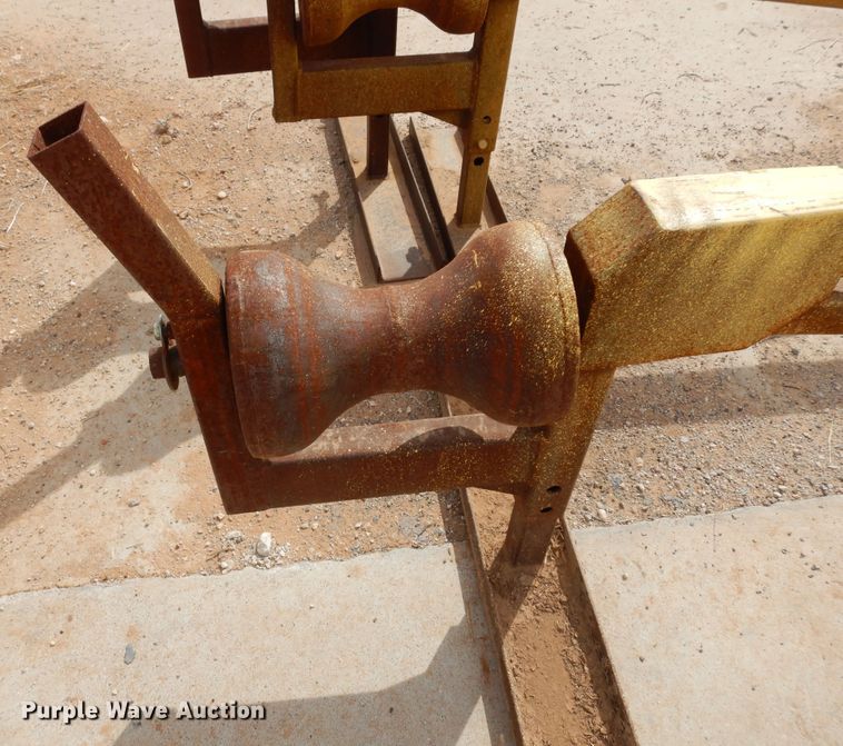 image for item DK0251 (3) poly pipe horse