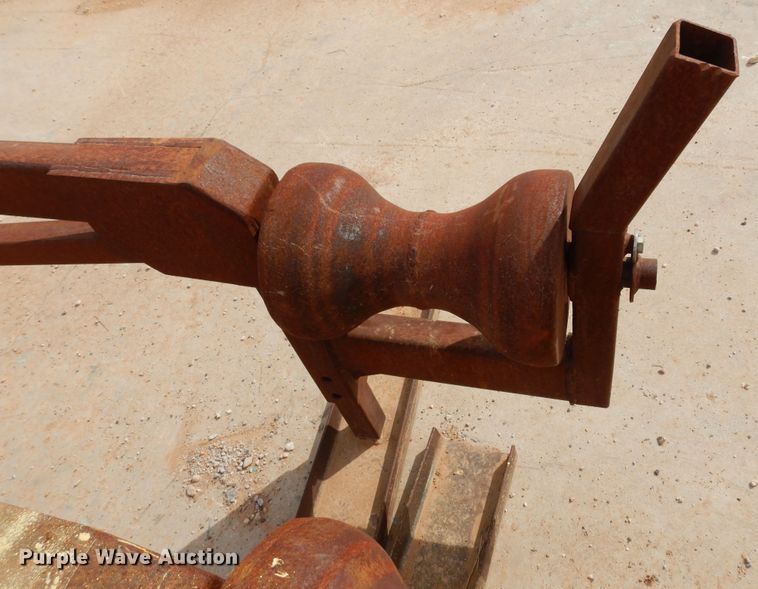 image for item DK0251 (3) poly pipe horse