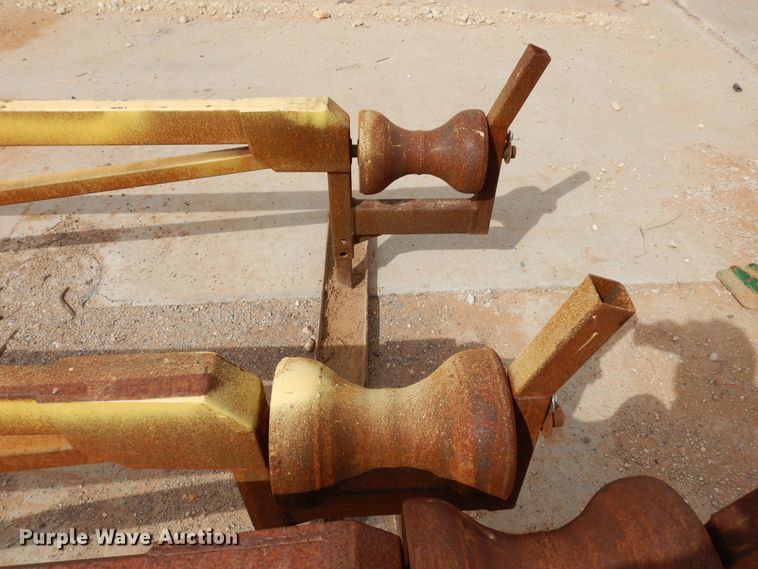 image for item DK0251 (3) poly pipe horse