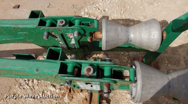 image for item DK0252 (4) McElroy poly pipe horses