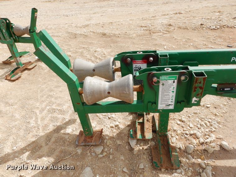 image for item DK0252 (4) McElroy poly pipe horses