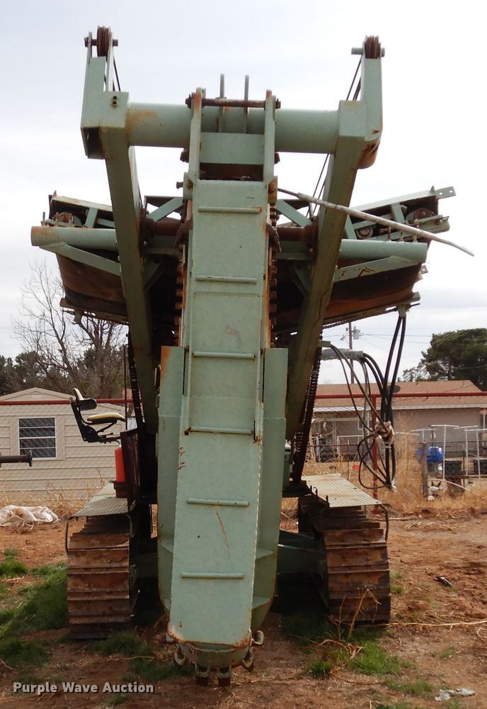 image for item DK0253 Cleveland 247  bucket wheel trencher