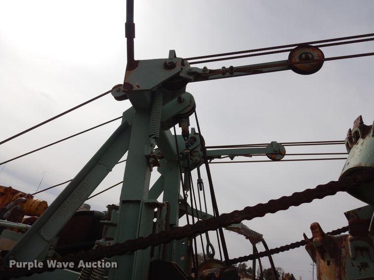 image for item DK0253 Cleveland 247  bucket wheel trencher