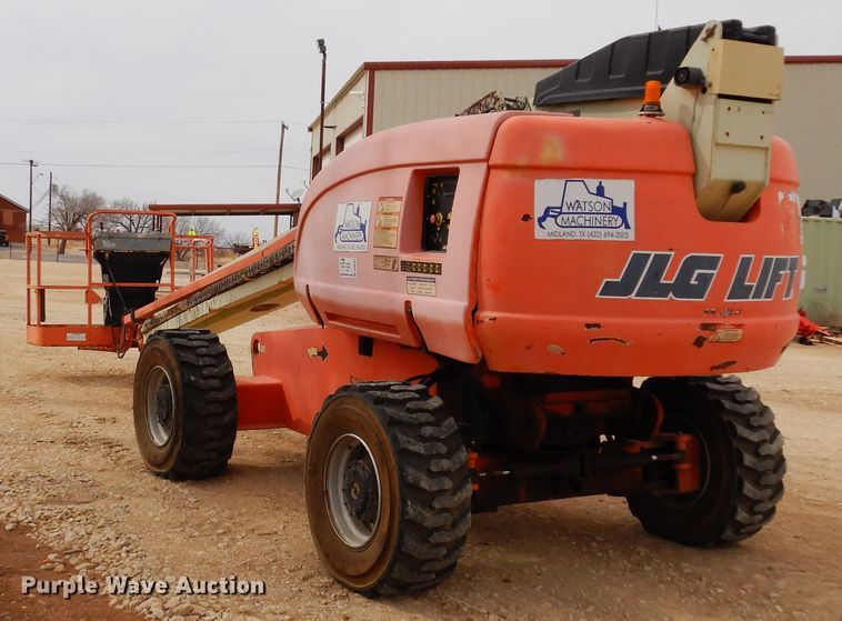image for item DK0254 2003 JLG 600S  boom lift