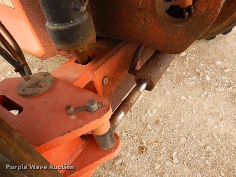 image for item DK0254 2003 JLG 600S  boom lift