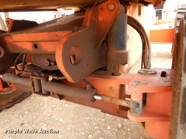 image for item DK0254 2003 JLG 600S  boom lift