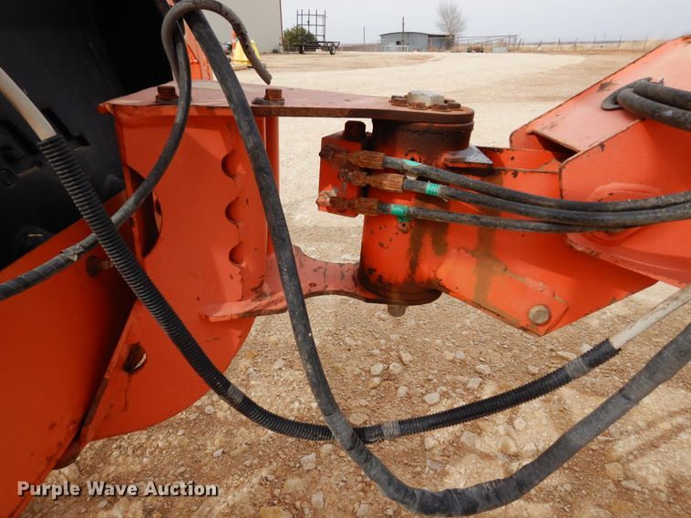 image for item DK0254 2003 JLG 600S  boom lift