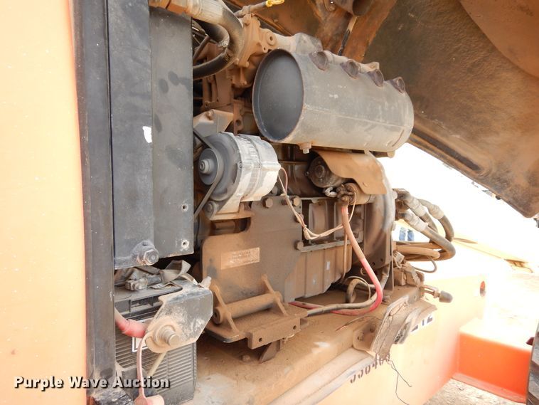 image for item DK0254 2003 JLG 600S  boom lift