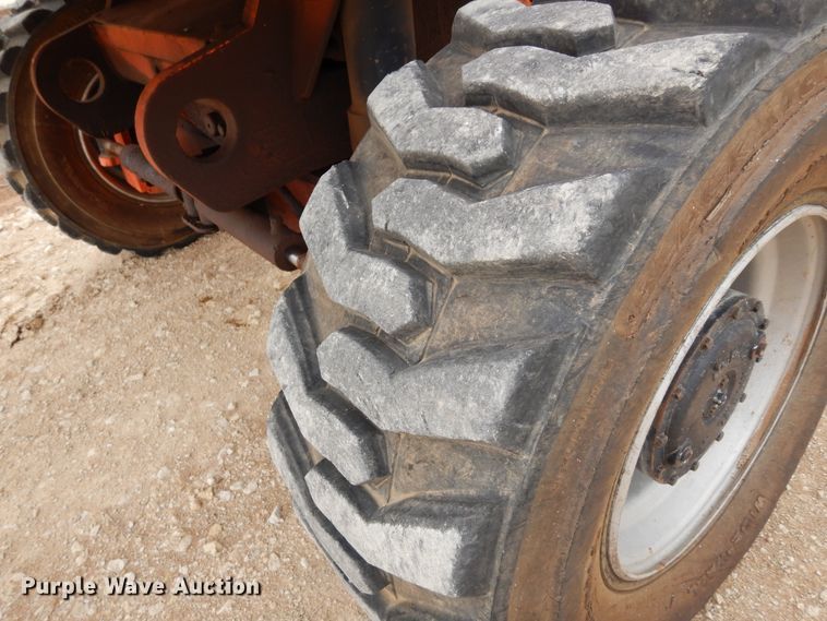 image for item DK0254 2003 JLG 600S  boom lift