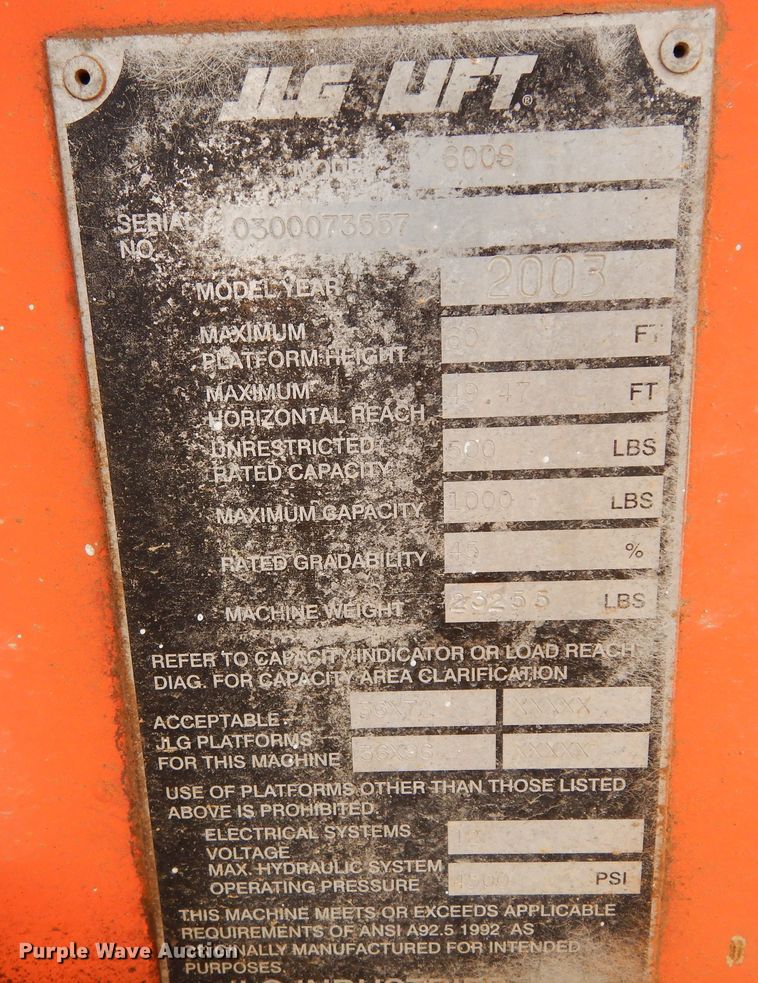 image for item DK0254 2003 JLG 600S  boom lift