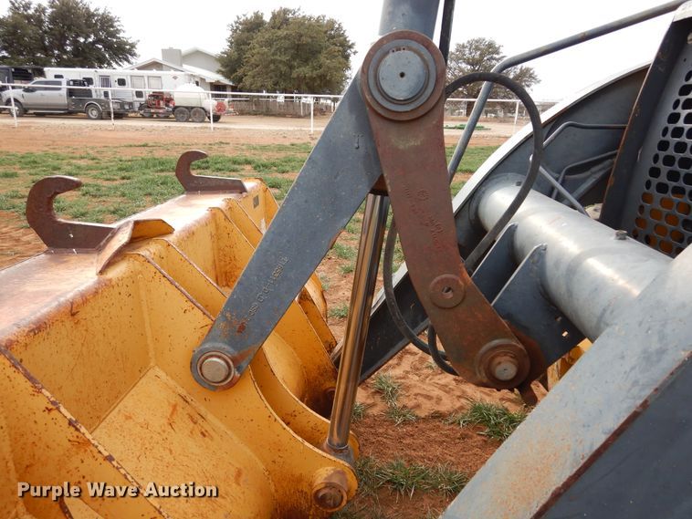 image for item DK0256 2008 John Deere 310SJ  backhoe