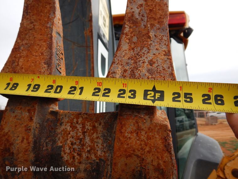 image for item DK0256 2008 John Deere 310SJ  backhoe