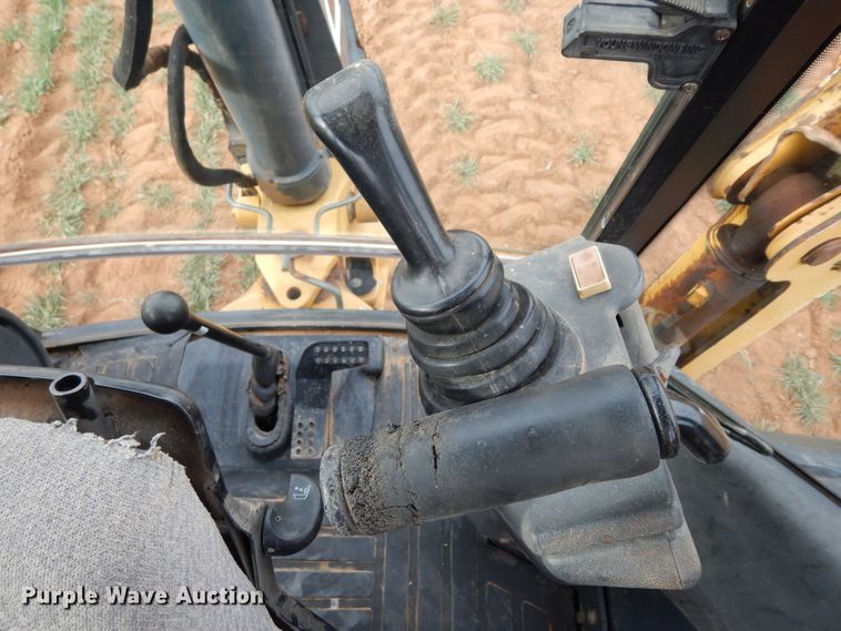 image for item DK0256 2008 John Deere 310SJ  backhoe