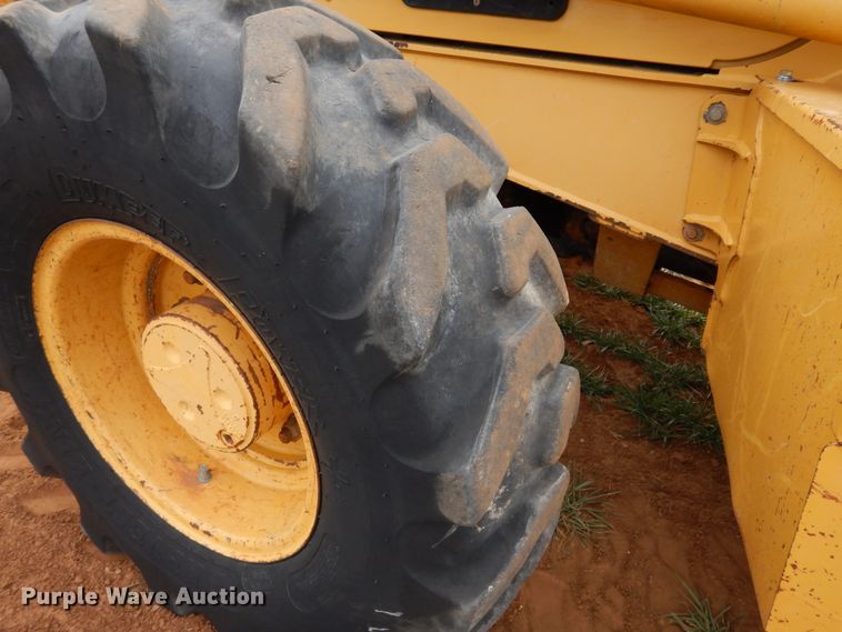 image for item DK0256 2008 John Deere 310SJ  backhoe