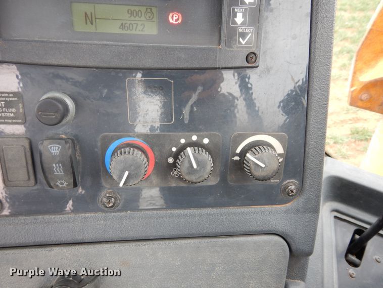 image for item DK0257 2013 John Deere 310SK  backhoe