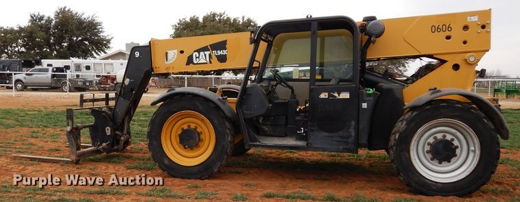 image for item DK0258 2013 Caterpillar TL943C  telehandler