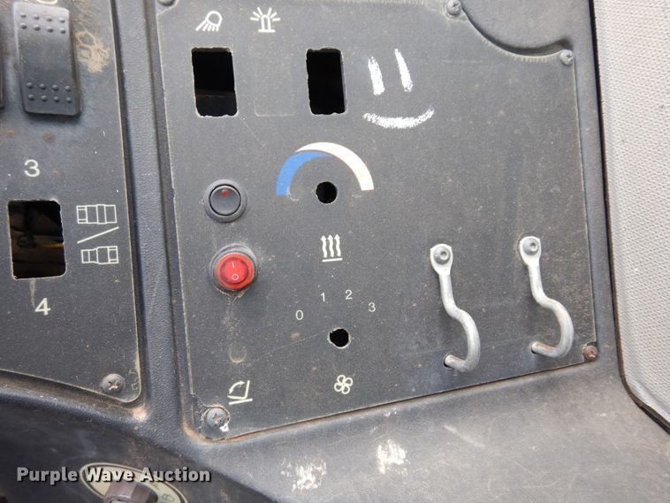 image for item DK0258 2013 Caterpillar TL943C  telehandler