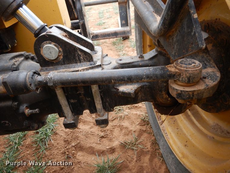 image for item DK0258 2013 Caterpillar TL943C  telehandler