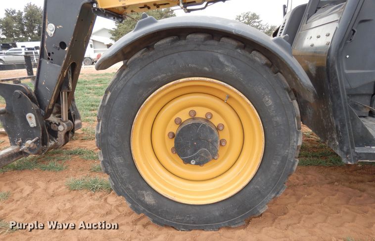 image for item DK0258 2013 Caterpillar TL943C  telehandler