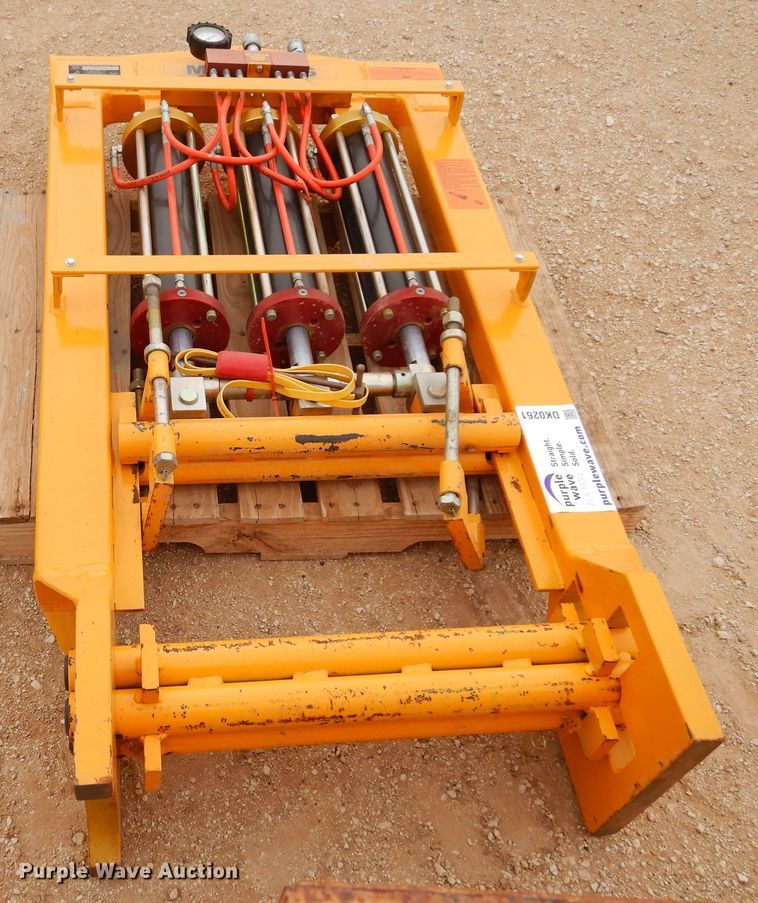 image for item DK0261 Mustang DBH-1200-B  heavy duty squeeze tool