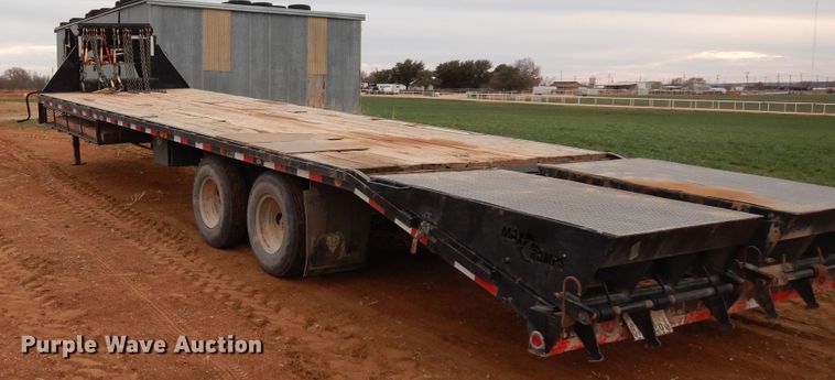 image for item DK0262 2018 Load Trail  equipment trailer