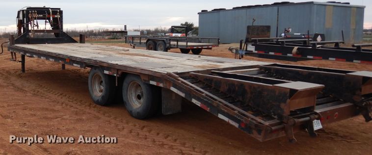 image for item DK0266 2011 Big Tex 35GN-25BK  equipment trailer