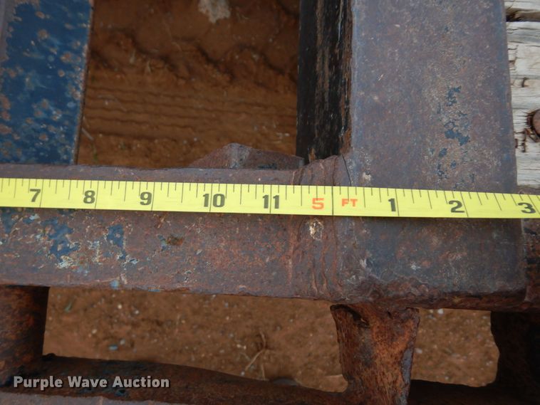 image for item DK0266 2011 Big Tex 35GN-25BK  equipment trailer