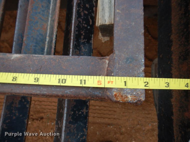 image for item DK0266 2011 Big Tex 35GN-25BK  equipment trailer