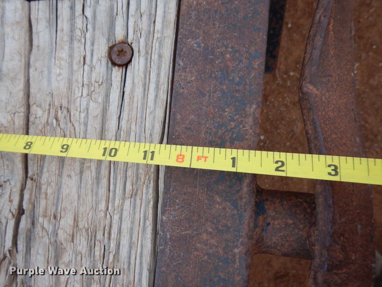 image for item DK0266 2011 Big Tex 35GN-25BK  equipment trailer